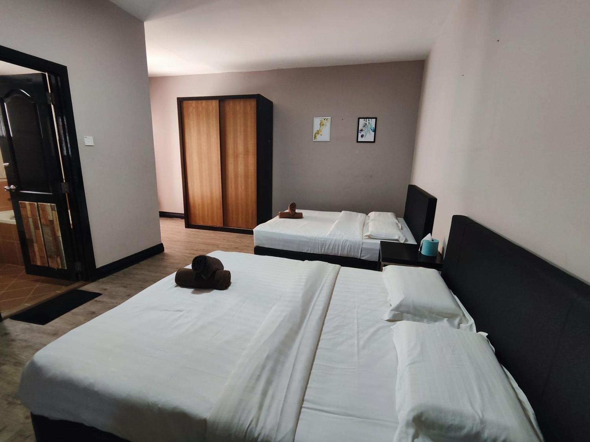 5 Bedrooms Penthouse 3 Bedrooms Apartment Marina Court Resort Condominium Kota Kinabalu Exteriör bild