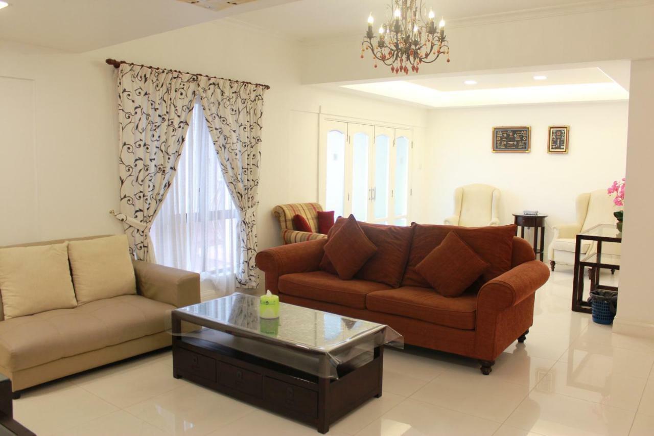 5 Bedrooms Penthouse 3 Bedrooms Apartment Marina Court Resort Condominium Kota Kinabalu Exteriör bild