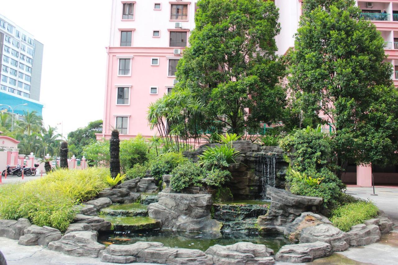 5 Bedrooms Penthouse 3 Bedrooms Apartment Marina Court Resort Condominium Kota Kinabalu Exteriör bild