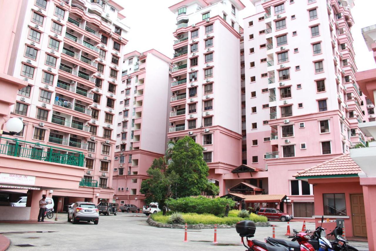 5 Bedrooms Penthouse 3 Bedrooms Apartment Marina Court Resort Condominium Kota Kinabalu Exteriör bild